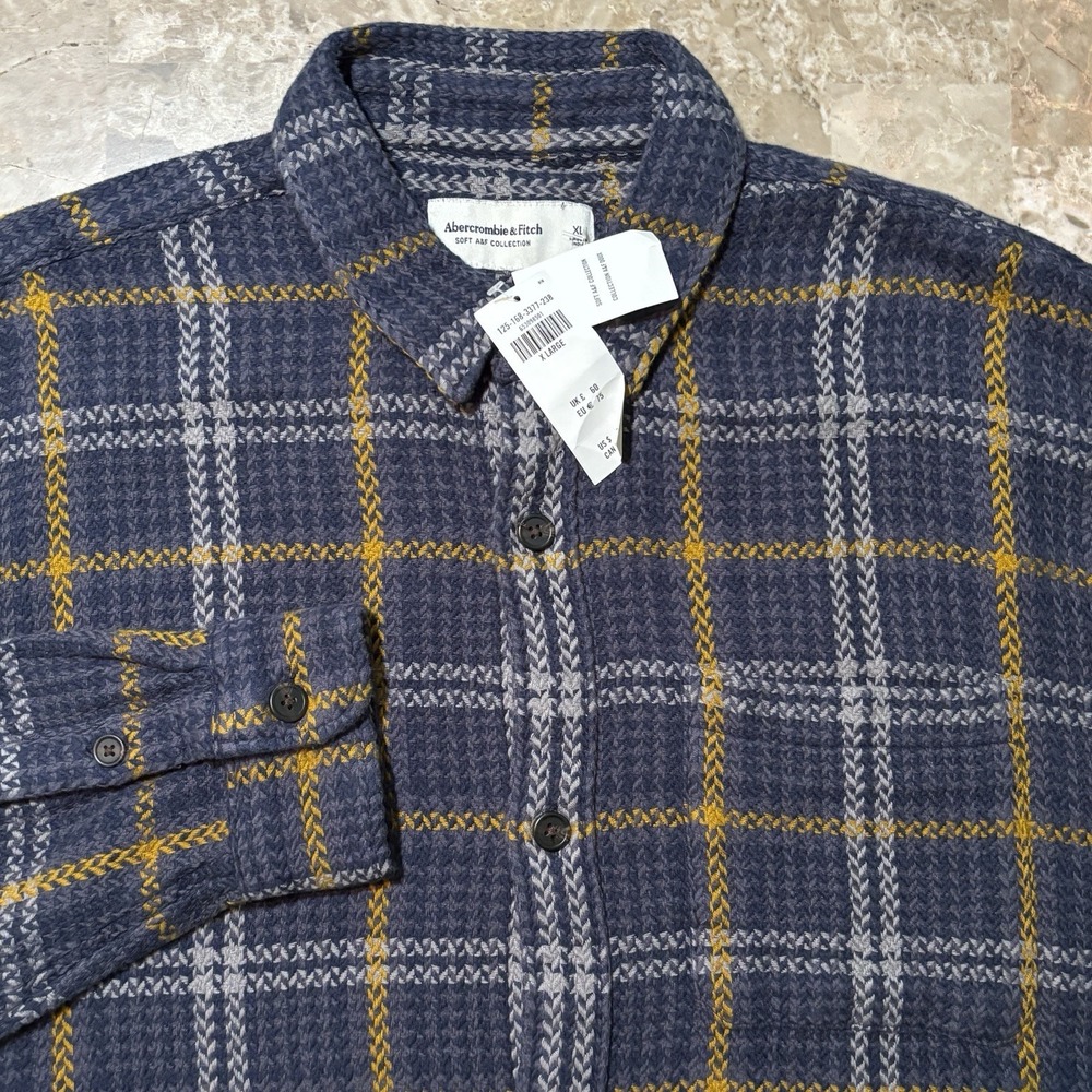 Abercrombie & Fitch Shirt Mens XL Blue Knit Long Sleeve Button Soft Collection